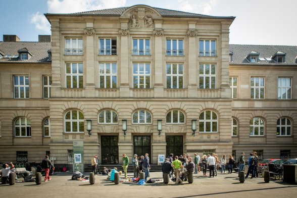 Hauptgebäude der Fachhochschule Köln am Campus Südstadt 